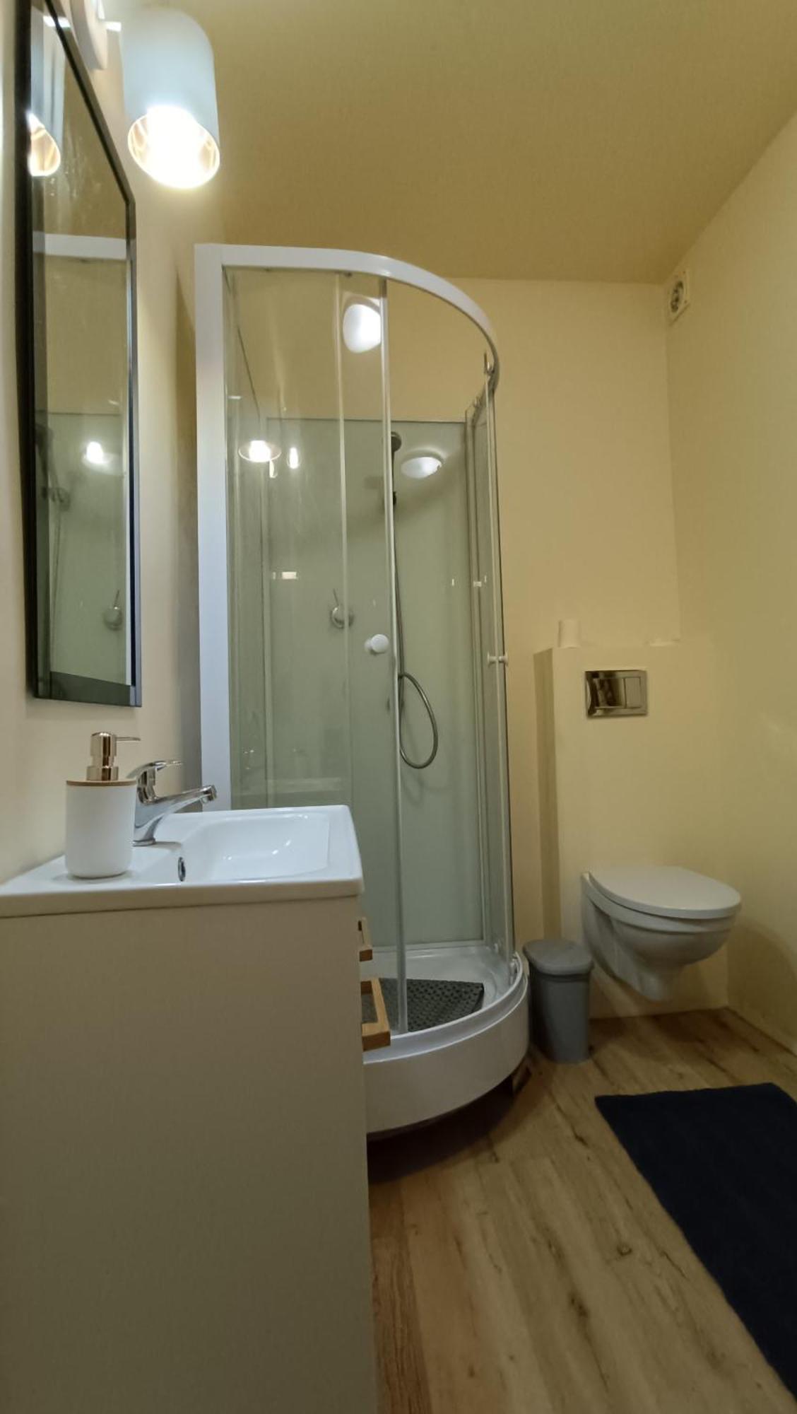 Mieszkanie - Dom 200 M Od Morza Villa Dziwnów Kültér fotó